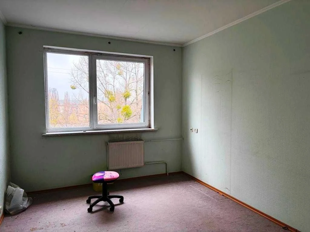 Продаж дворівневої 3-кімнатної квартири 76 м² біля метро «Го