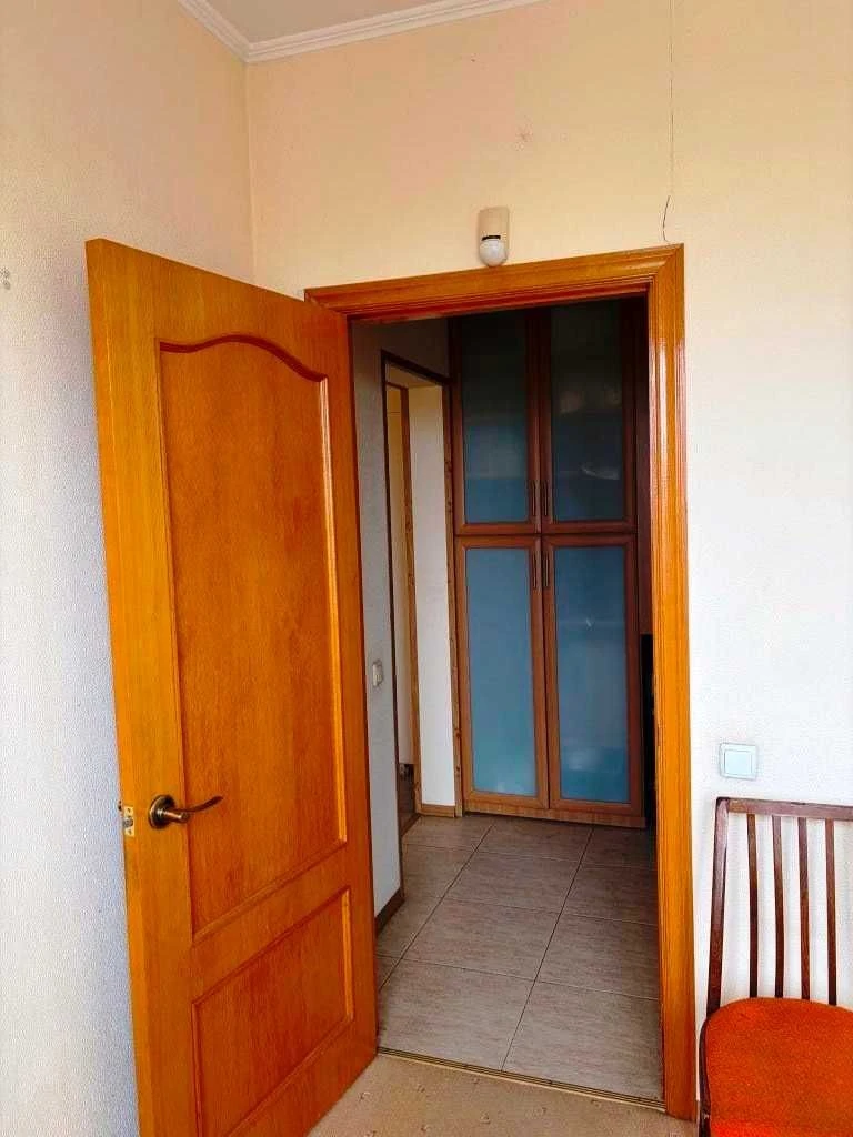 Продаж дворівневої 3-кімнатної квартири 76 м² біля метро «Го