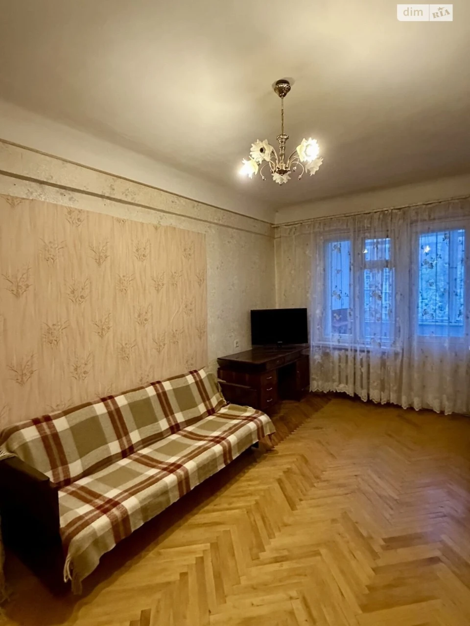 Продаж Квартира Поділ