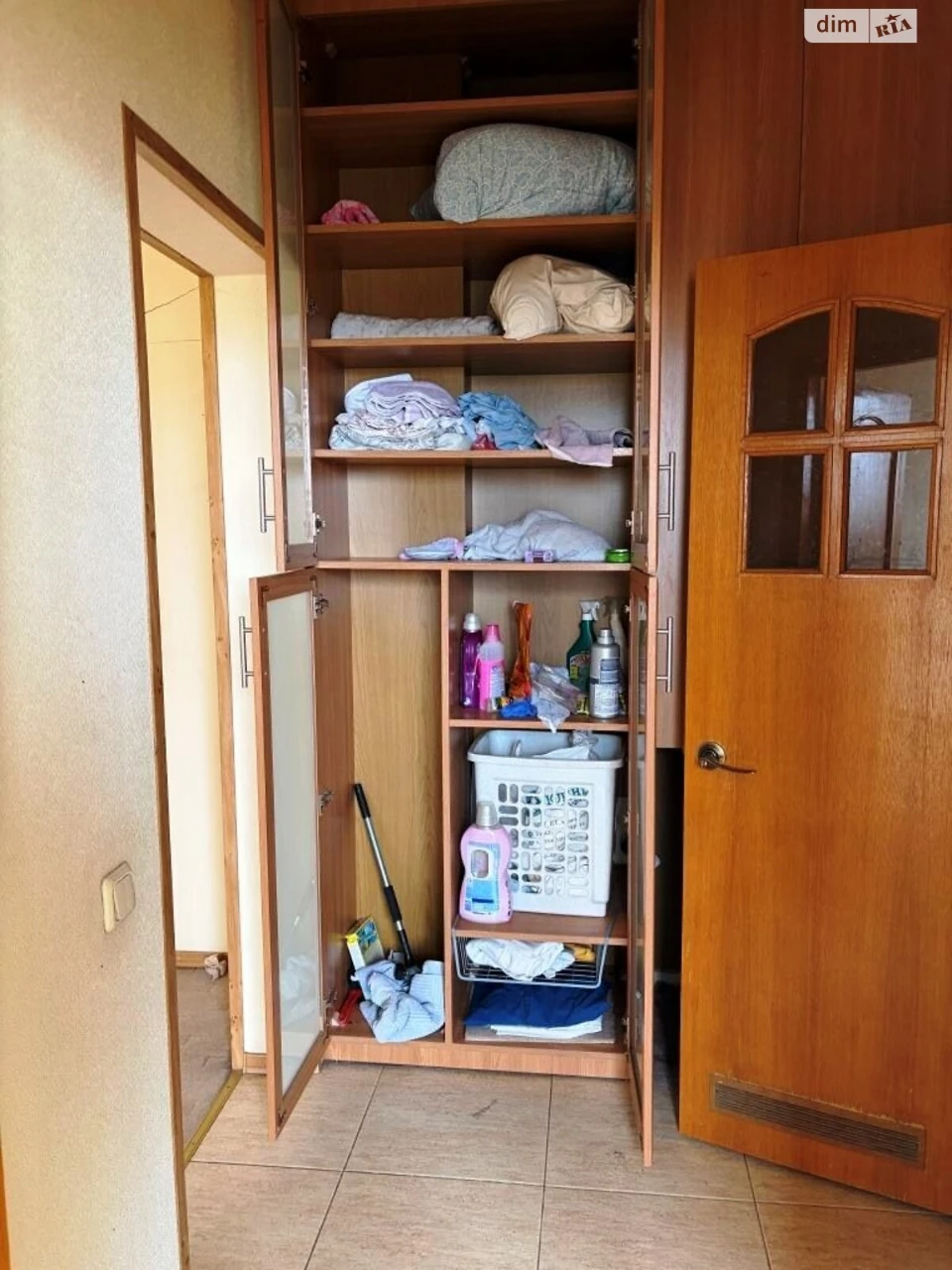 Apartment for Sale: Holosiiv
