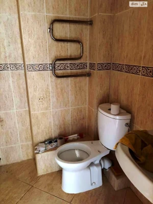 Apartment for Sale: Holosiiv