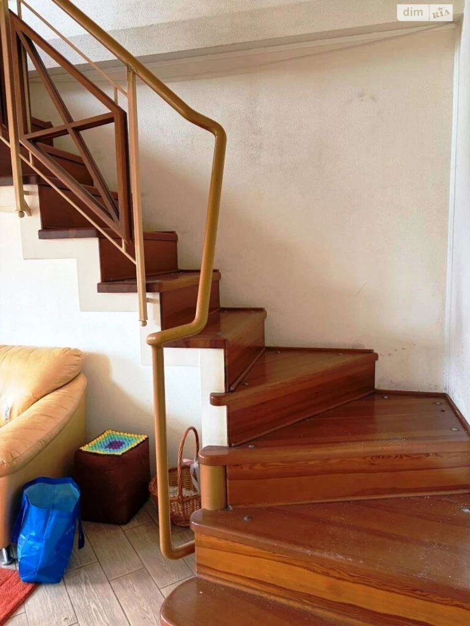 Apartment for Sale: Holosiiv