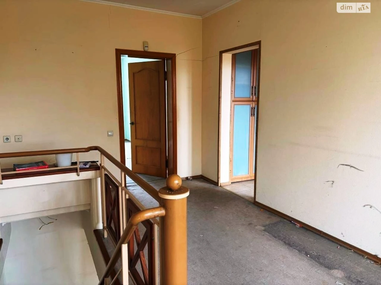 Apartment for Sale: Holosiiv