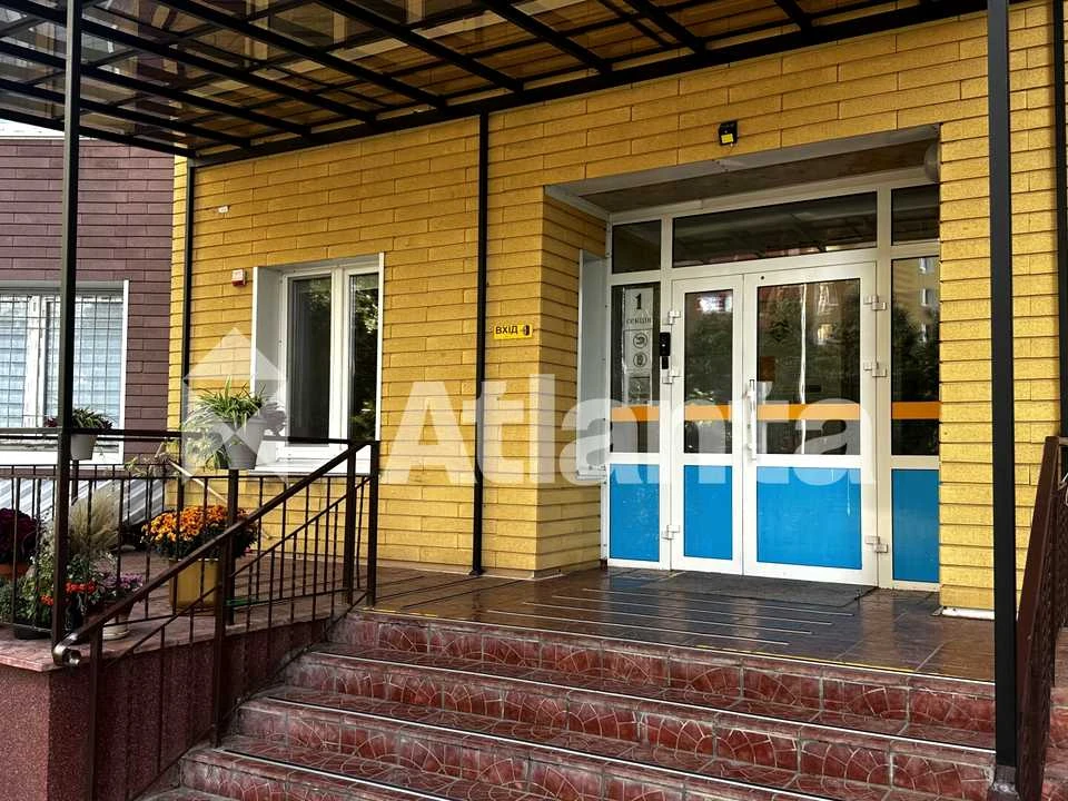 Квартира. Київ, Самійла Кішки вул.