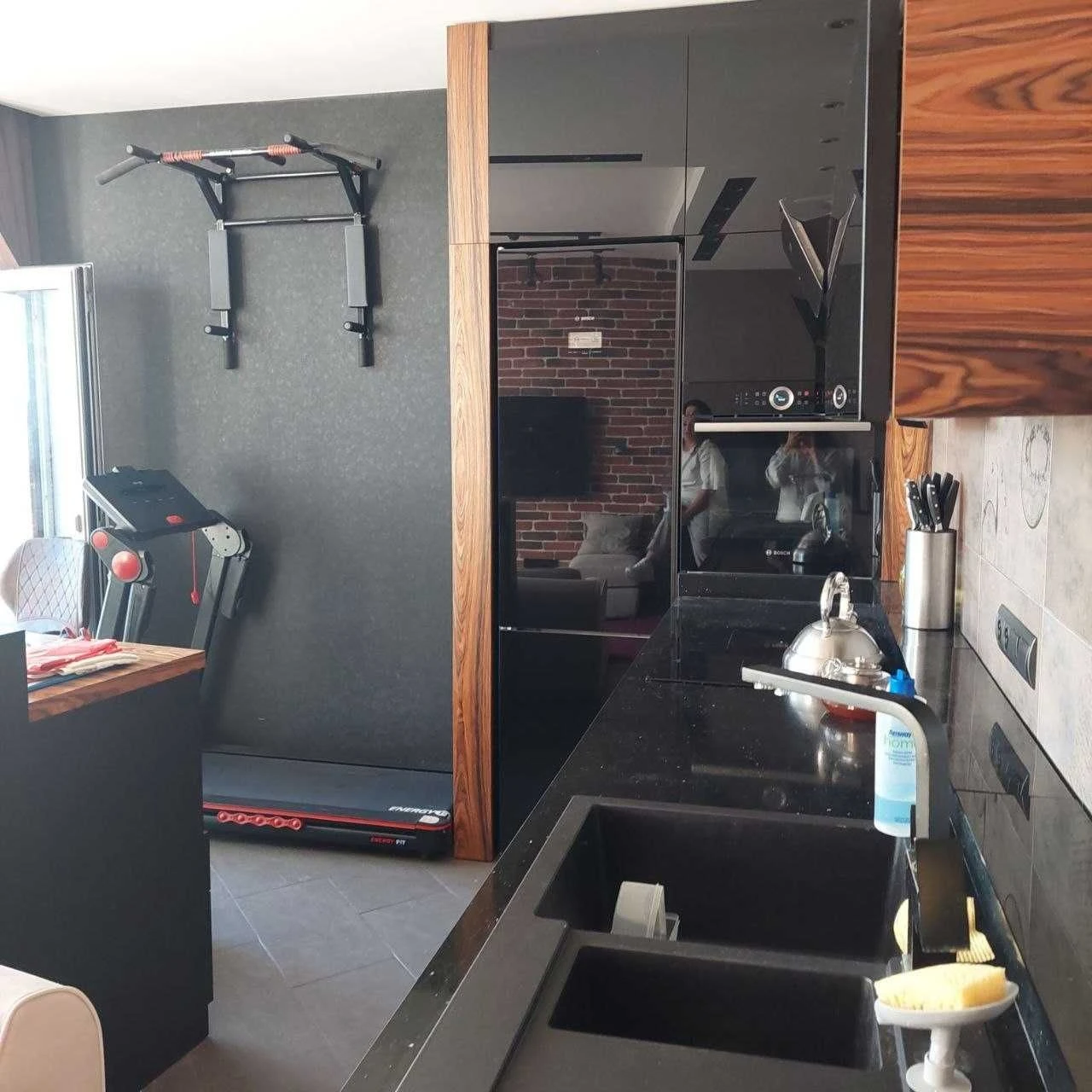 Собственник! Продам 1-комн. квартиру 50.4 м² с ремонтом и ви