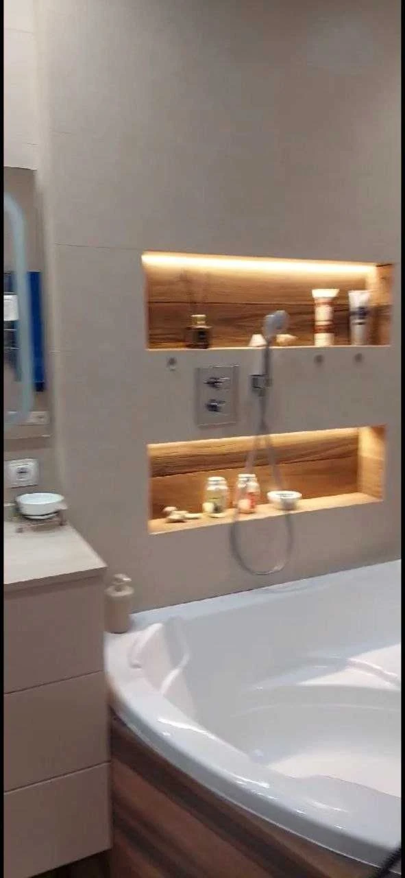 Собственник! Продам 1-комн. квартиру 50.4 м² с ремонтом и ви