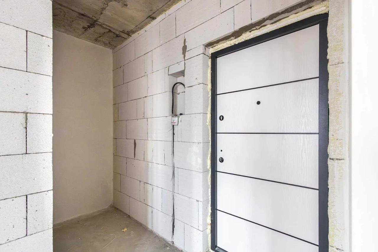 Spacious 1-bedroom apartment for sale in ЖК Листопа