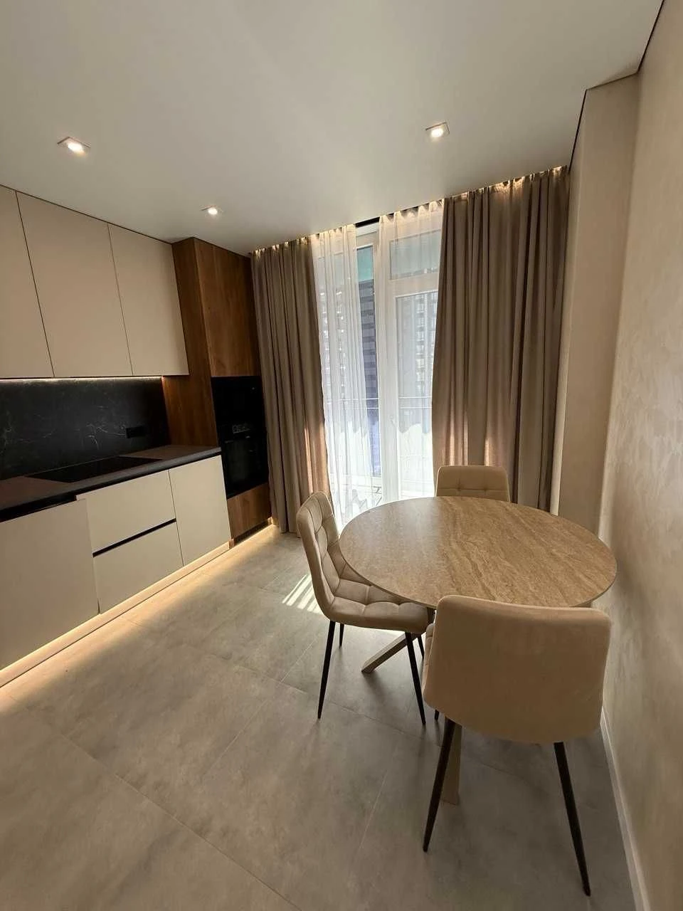 Продаж 1 кімнатна квартира з ремонтом в ЖК Sky Garden