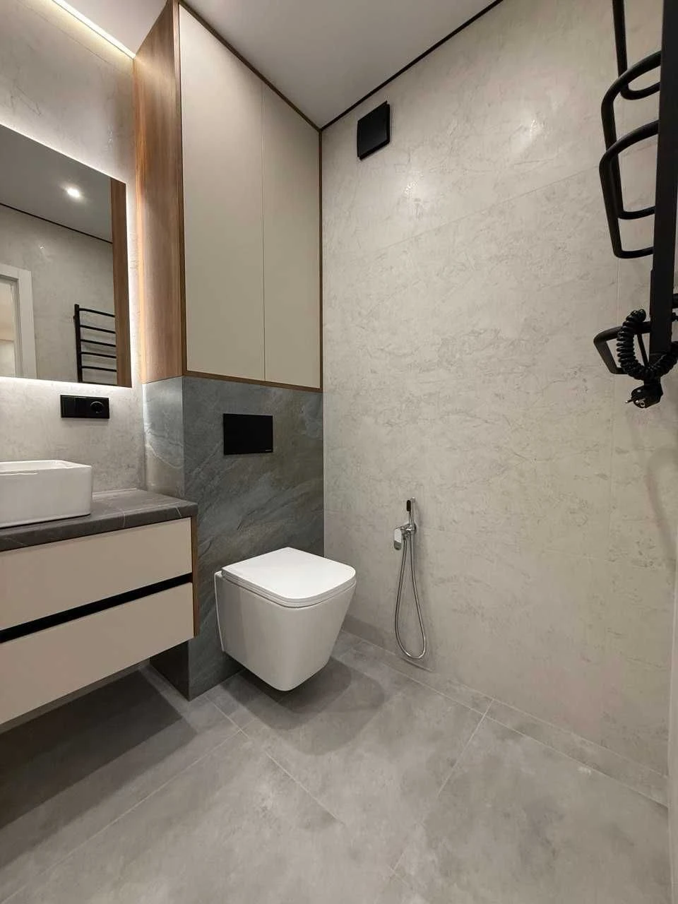 Продаж 1 кімнатна квартира з ремонтом в ЖК Sky Garden