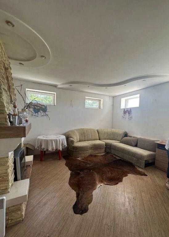 We offer a house built in 2006 for sale