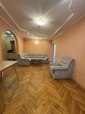 For Sale: 3-Room Apartment near the Sports Palace