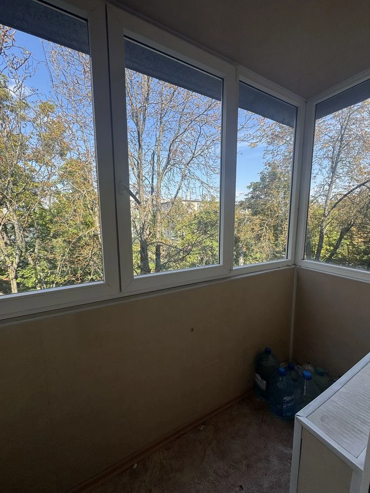 For Sale: 3-Room Apartment near the Sports Palace