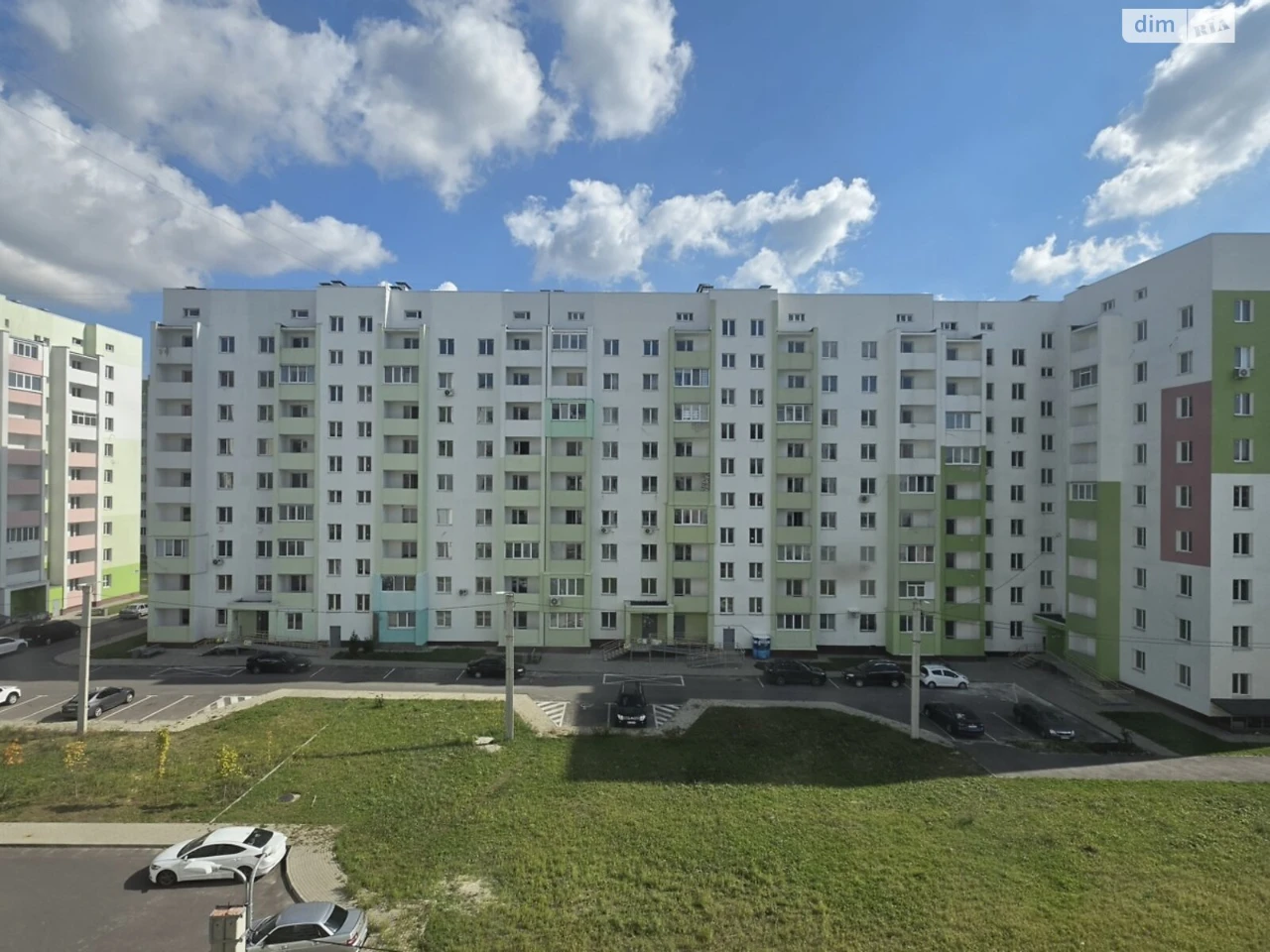 Sale of 1-bedroom apartment in a new building