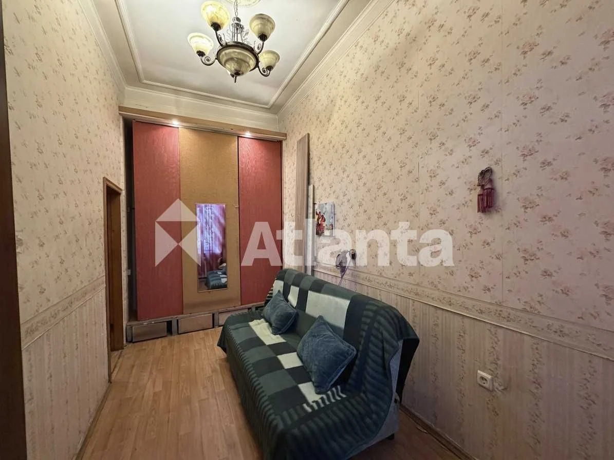 2-комнатная квартира 61м2 вблизи центра Одессы менее 500$/м2