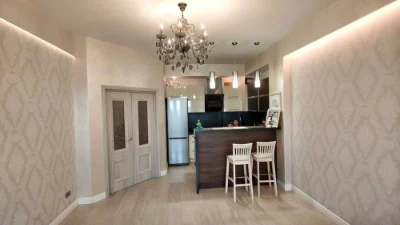 Sale of a 3-room apartment on Mykola Mikhnovsky Boulevard