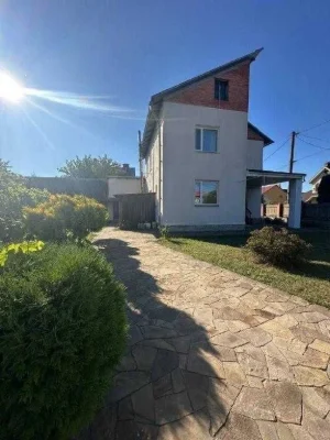 Продам будинок у Розсошенцях