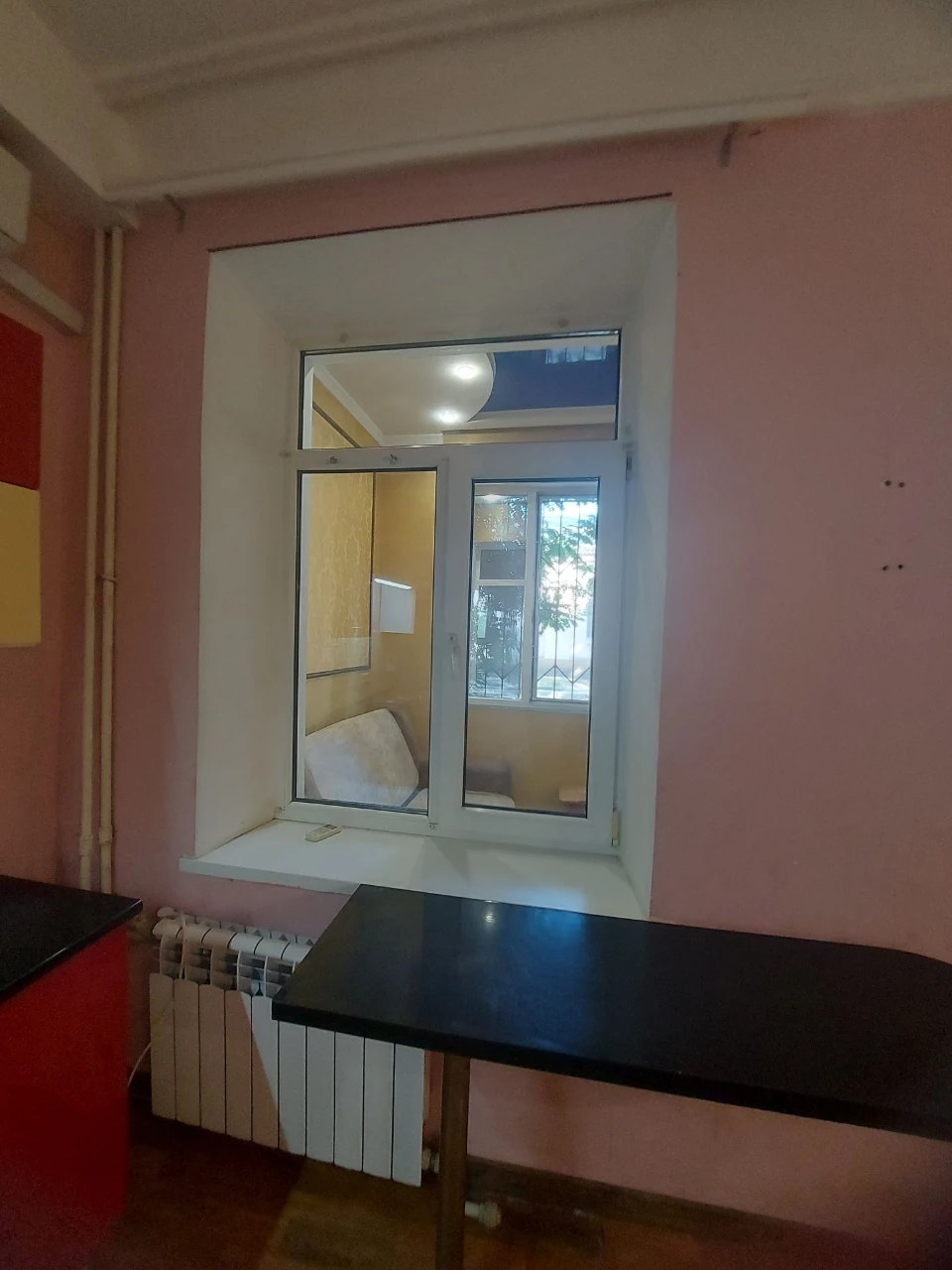 Продаєтся 1к.к  р-н  Автовокзалу