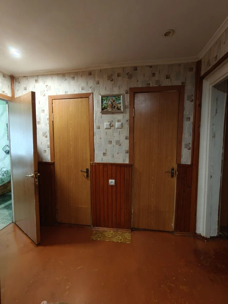 Продается 3-комнатная квартира на улице Преображенская