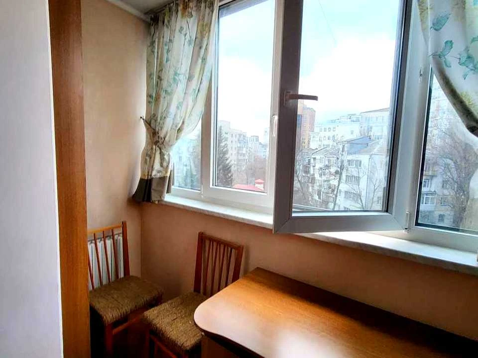 Квартира. Киев, улица Сечьих Стрельцов