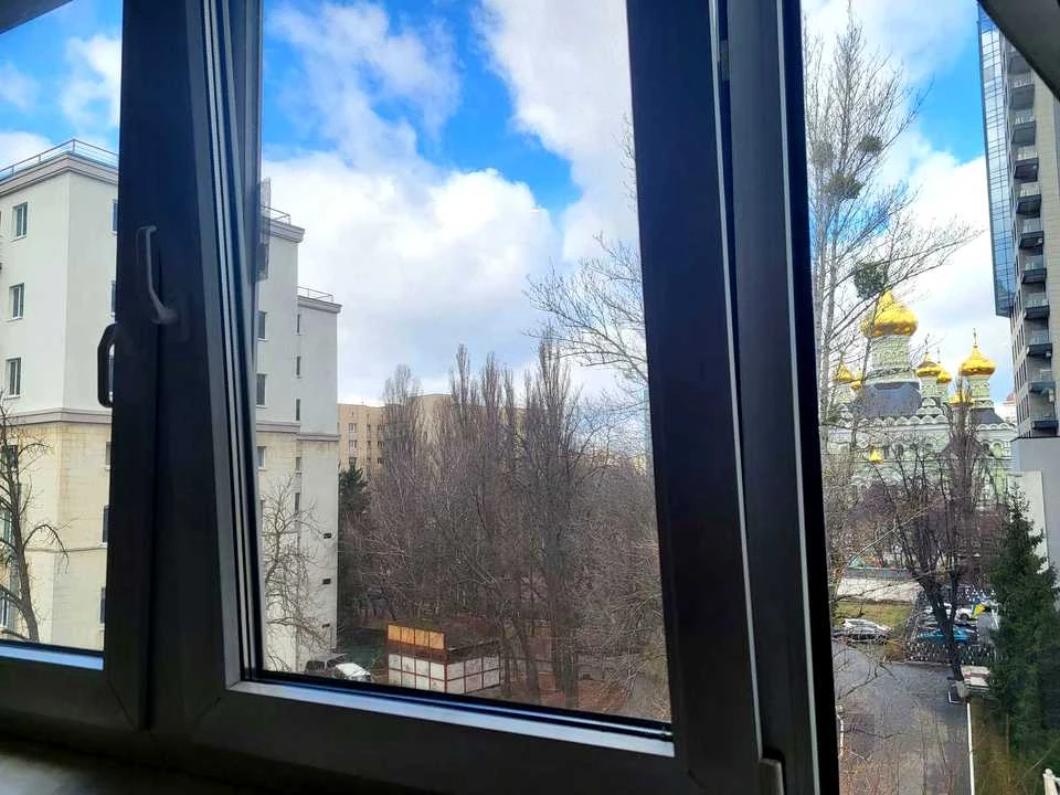 Квартира. Киев, улица Сечьих Стрельцов