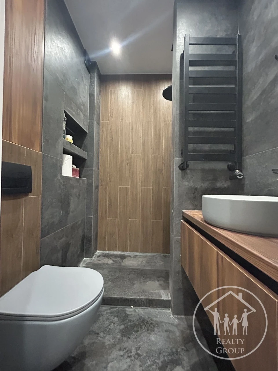 Attention!! Sale of a 2-bedroom apartment with renovation, 70m2!! Sykhov
