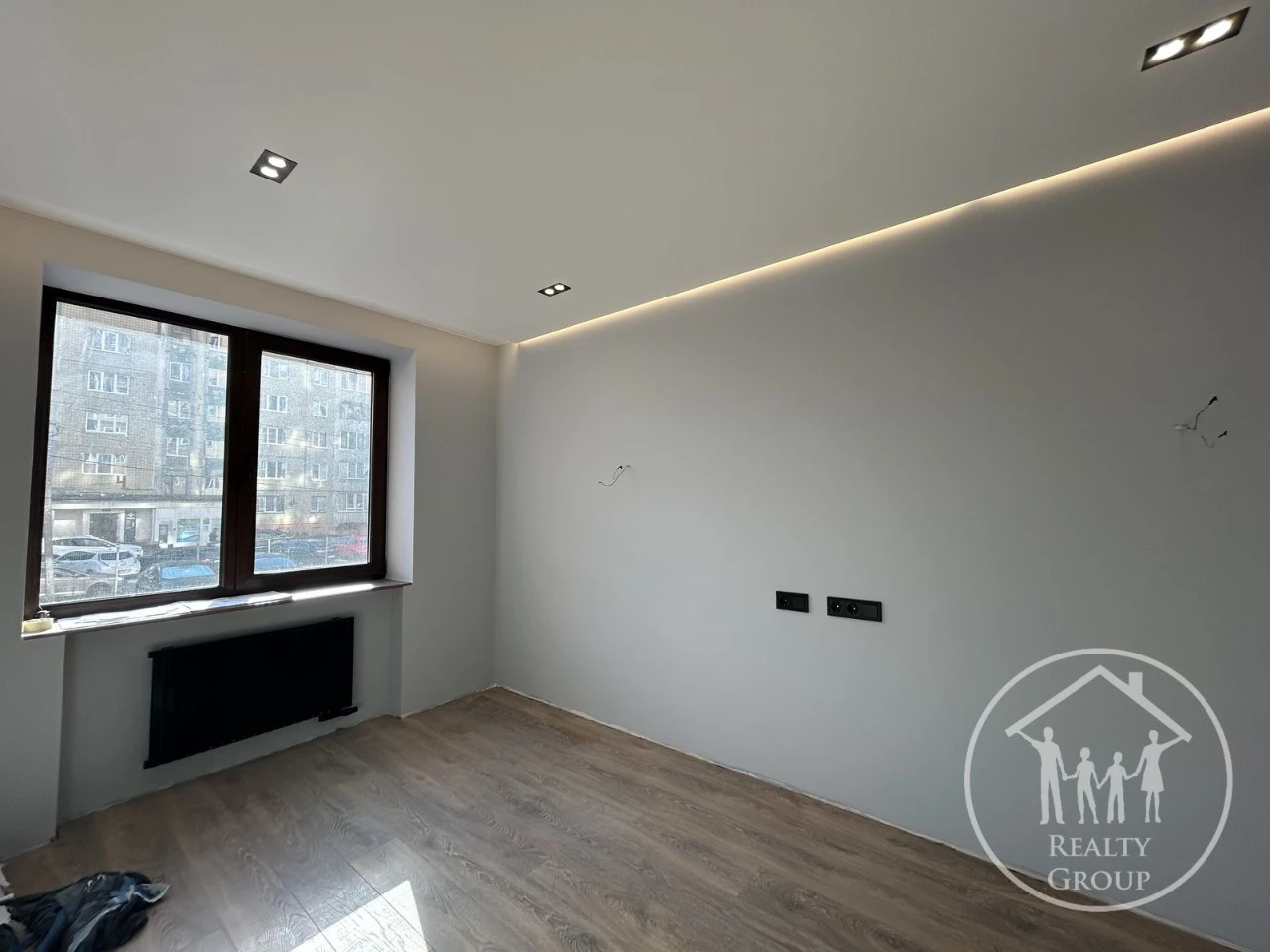 Attention!! Sale of a 2-bedroom apartment with renovation, 70m2!! Sykhov