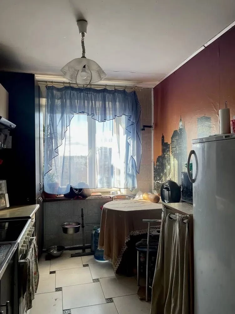 Продаж 2 кімнатної квартири на Сихові вул Морозна