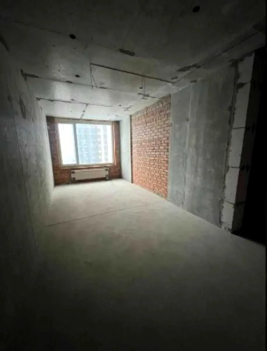 Apartment for Sale in a Completed Building Without Intermediaries in ЖК Метро