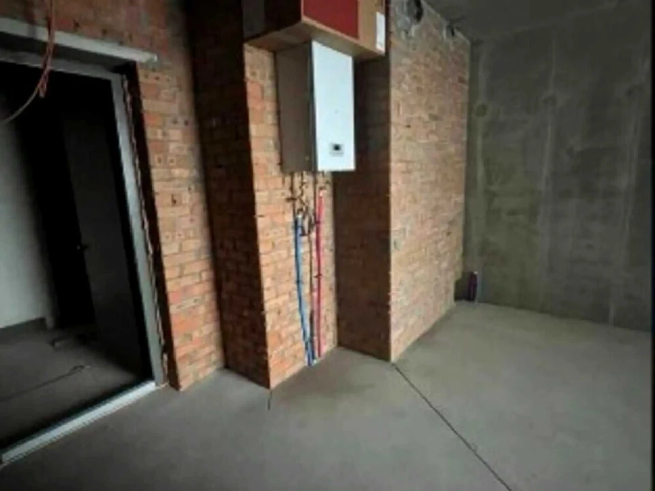 Apartment for Sale in a Completed Building Without Intermediaries in ЖК Метро