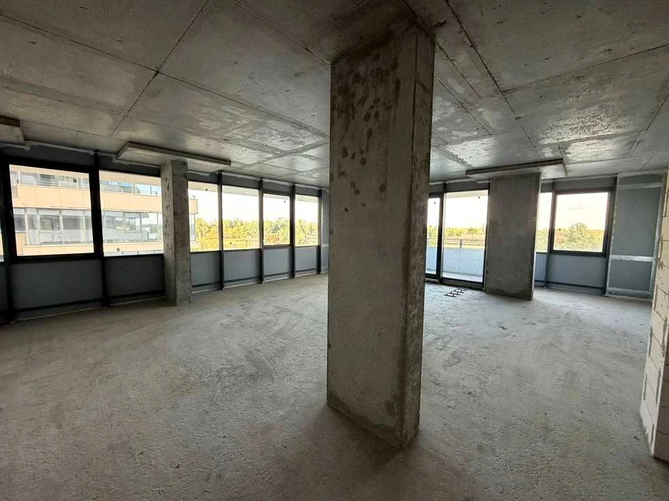 Apartment. Dnipro, Naberezhna Peremohy Street