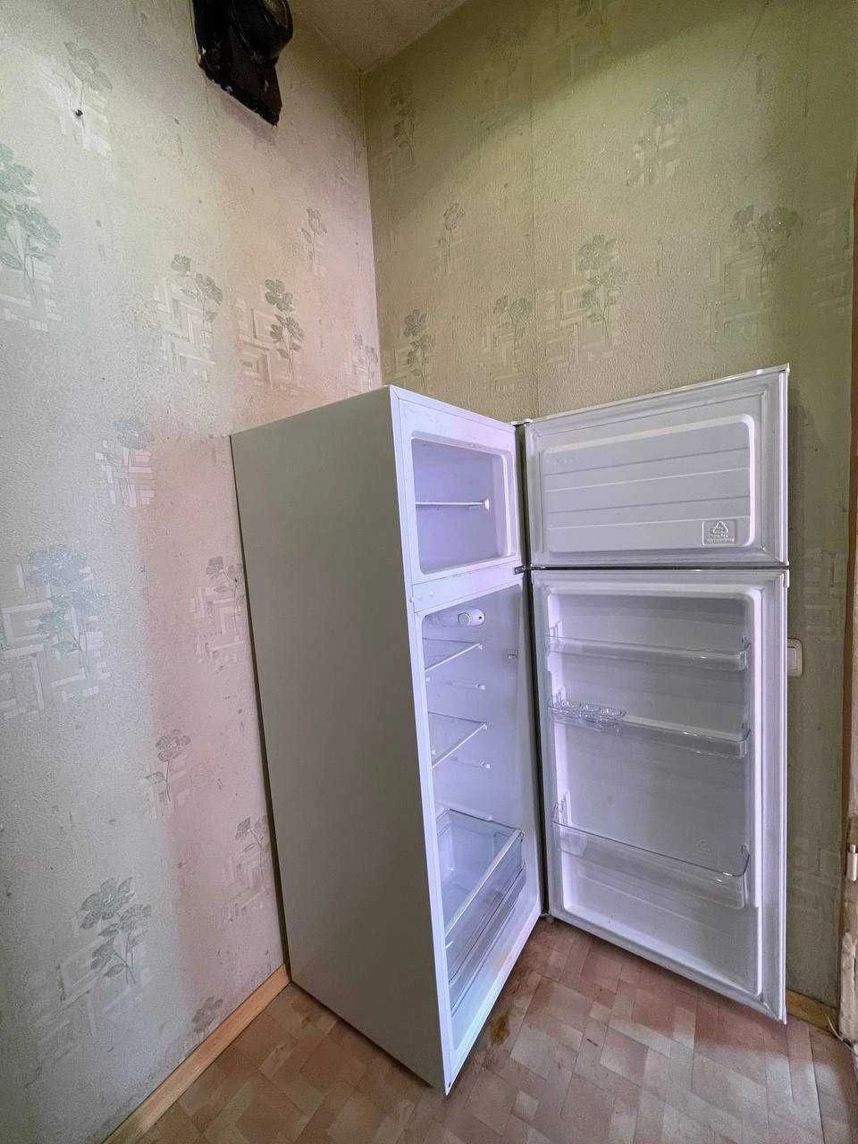 For Sale: 2-bedroom apartment, ground floor, 23900 thousand UAH