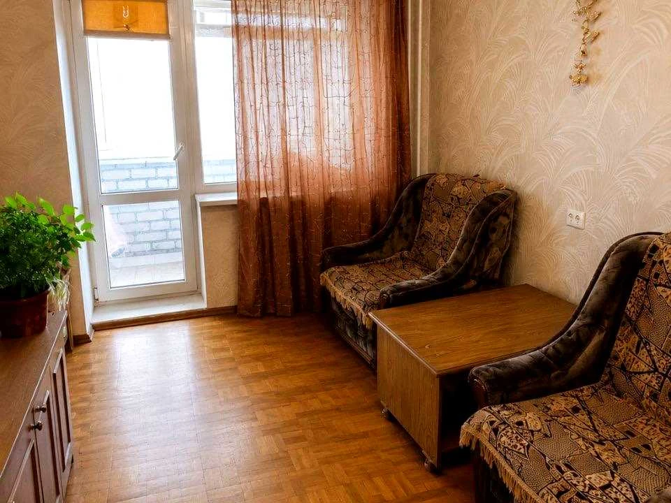 Квартира. Дніпро, Крутогірний узвіз
