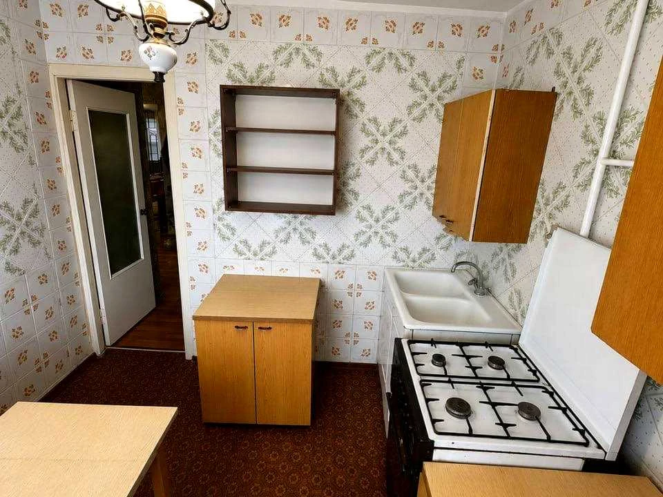 Квартира. Дніпро, Крутогірний узвіз