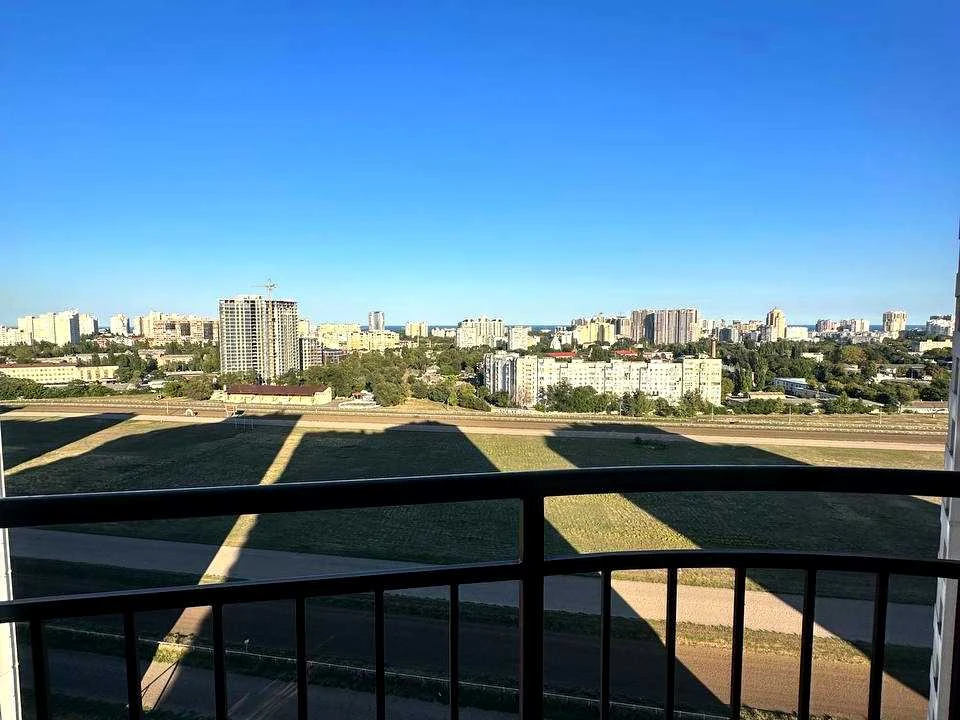 Apartment. Odessa, Красноva Street