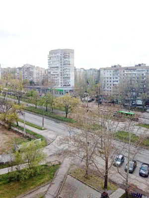 Без комиссии. Центр. Большая 3-кімнатна квартира, пр. Центральний/3