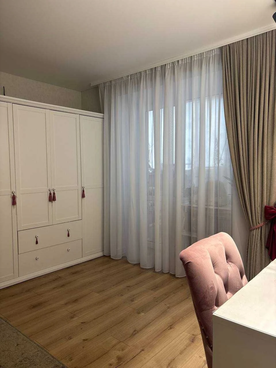 For Sale: 2-bedroom apartment in Lugansk, 15 (62 sq m), 3rd floor in a building with autonomous heating