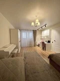 For Sale: 2-bedroom apartment in Lugansk, 15 (62 sq m), 3rd floor in a building with autonomous heating