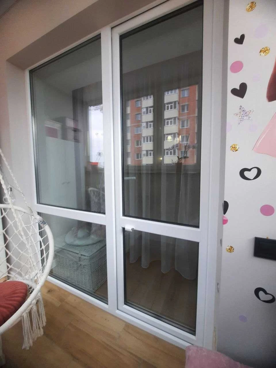 For Sale: 2-bedroom apartment in Lugansk, 15 (62 sq m), 3rd floor in a building with autonomous heating