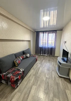 Real Apartment in Parkovy Kvartal Residential Complex