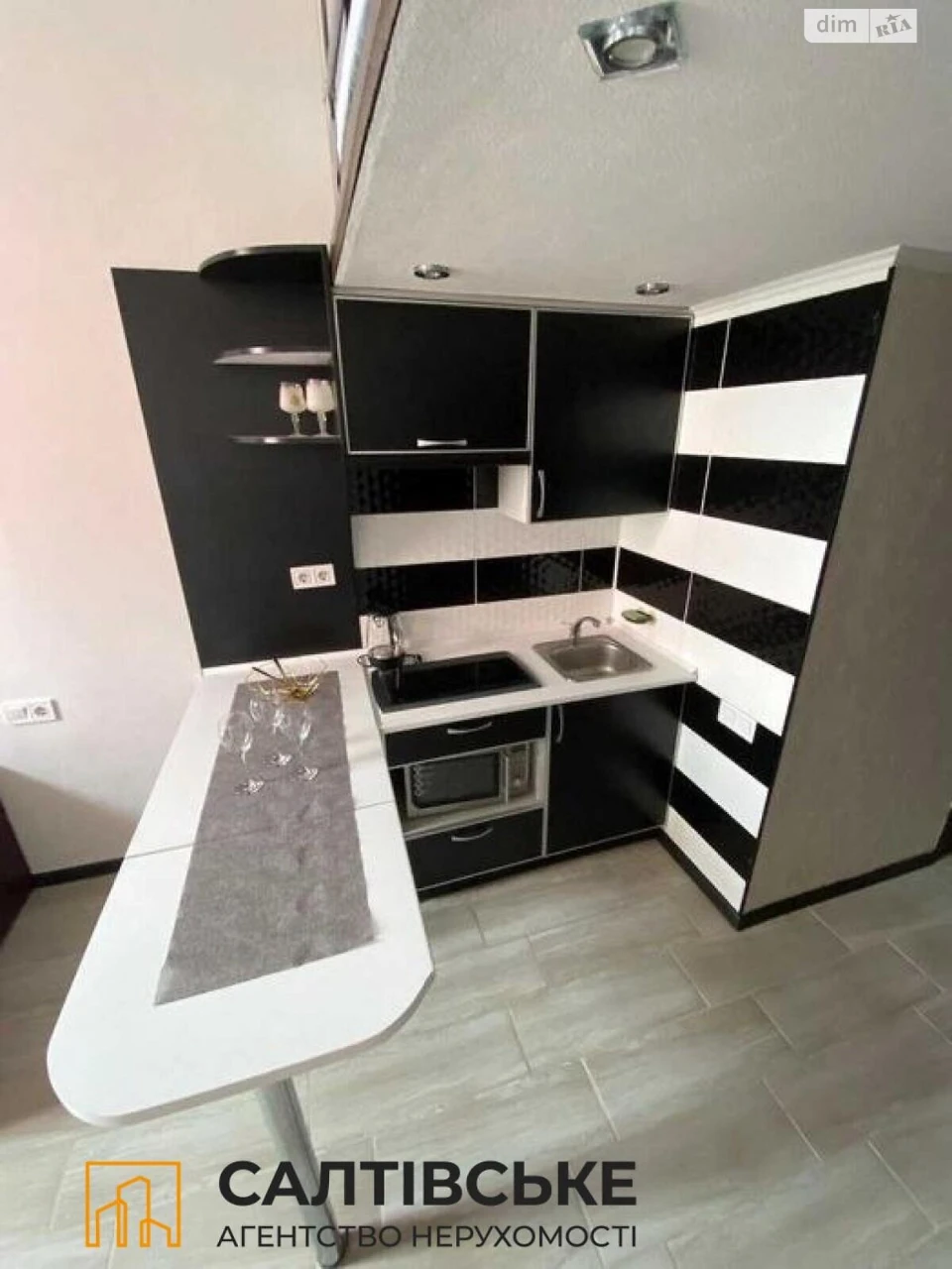 Apartment for Sale: Two-Level Apartment in ЖК Воробйові Гори, Salthivka