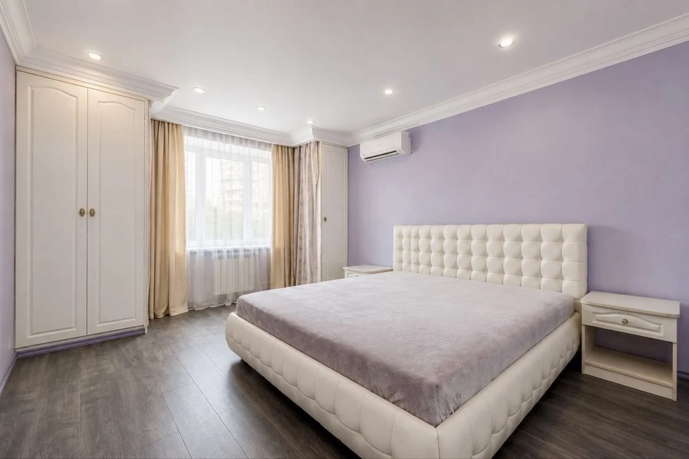 Apartment for Sale: 90m², Onore de Balzac Street, 4, Desnyansky District