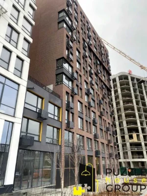 Sale of a one-bedroom smart apartment at Berkovetska Street 6 in a new