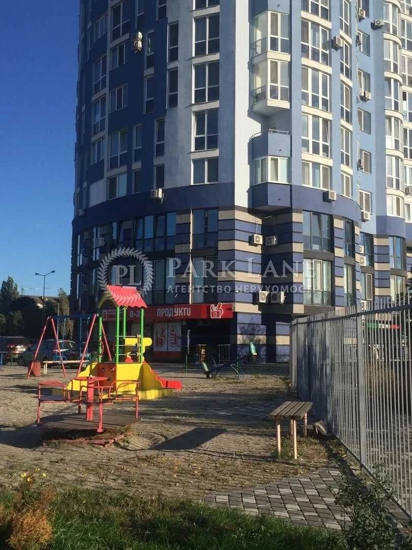 Sale of a 1-bedroom apartment in the ЖК Київська Венеція, пр.Соборнос