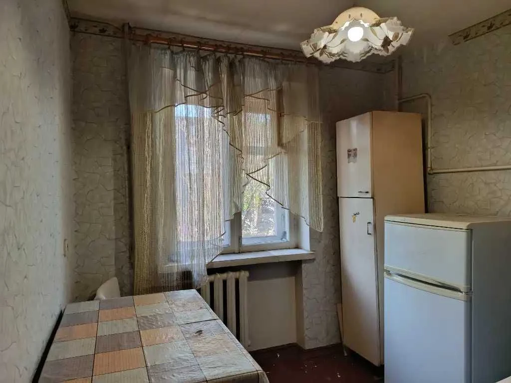 Продам 2-х к. квартиру Придніпровськ ; вул. Карагандинська 3