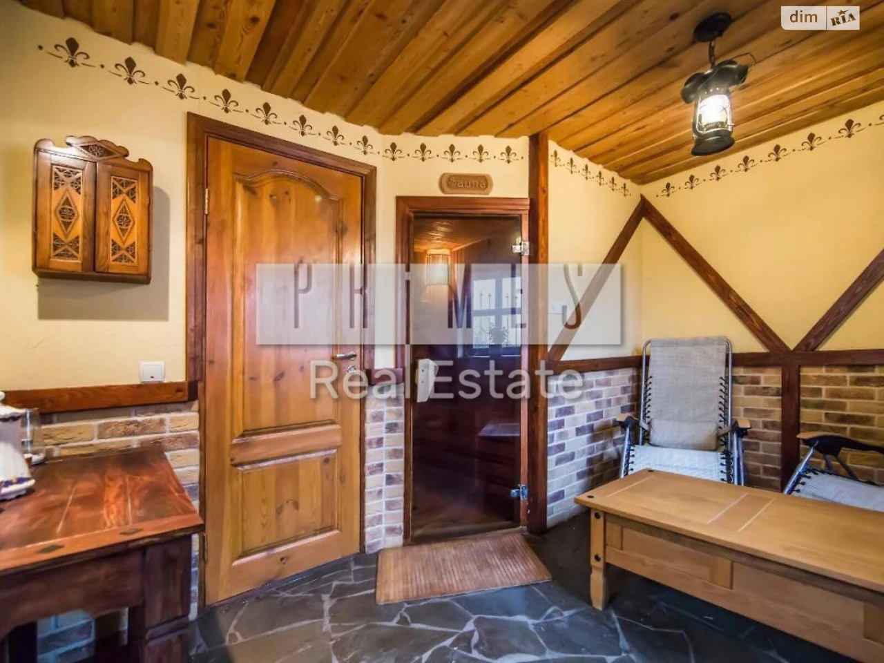 Long-Term Rental: Batyevo Mountain House
