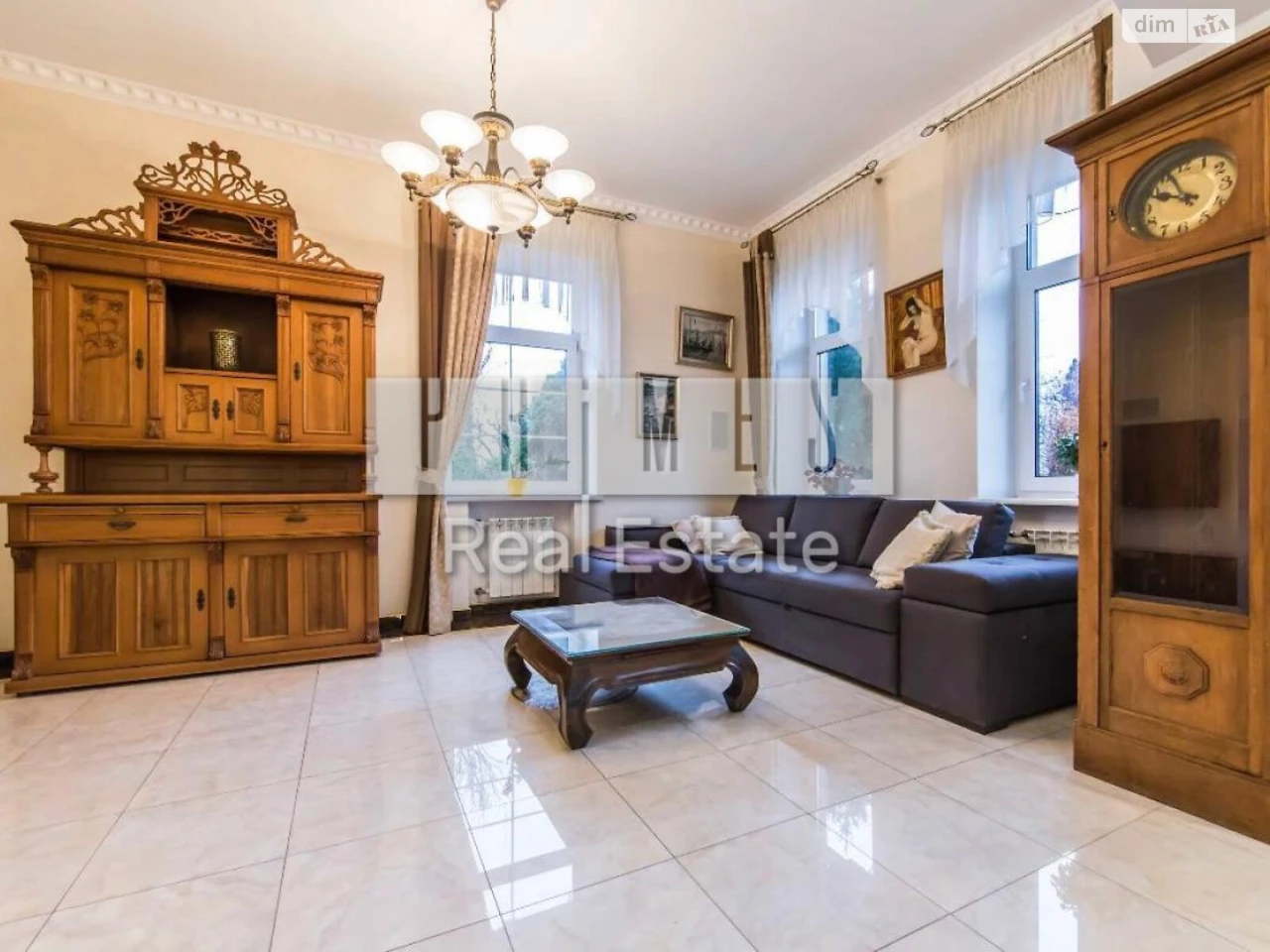 Long-Term Rental: Batyevo Mountain House
