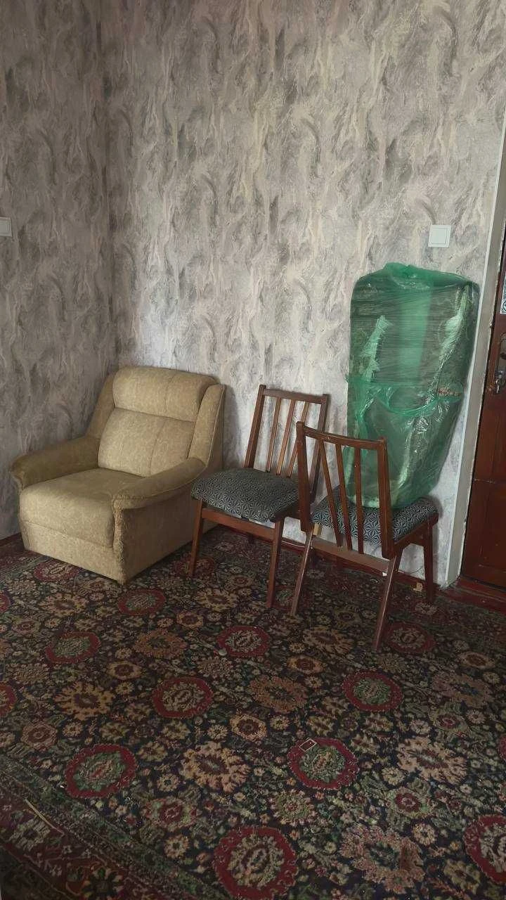 1 комнатная квартира на 5 этаже по адресу Глушка 43 м2 - 36000 у.е.