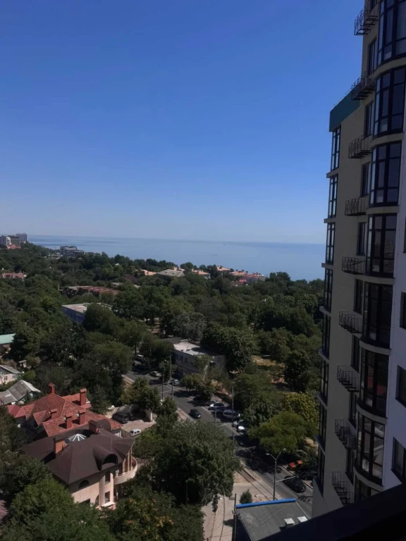 Трёхкомнатная квартира 84.1 кв.м в сданном доме ЖК Аквамарин