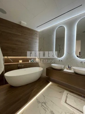 Sale of an exclusive apartment of 108m2 with NEW renovation, TYPE P