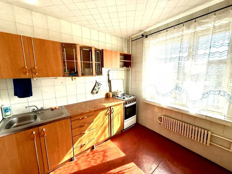 Apartment. Vinnytsia, Zaboltonogo Street